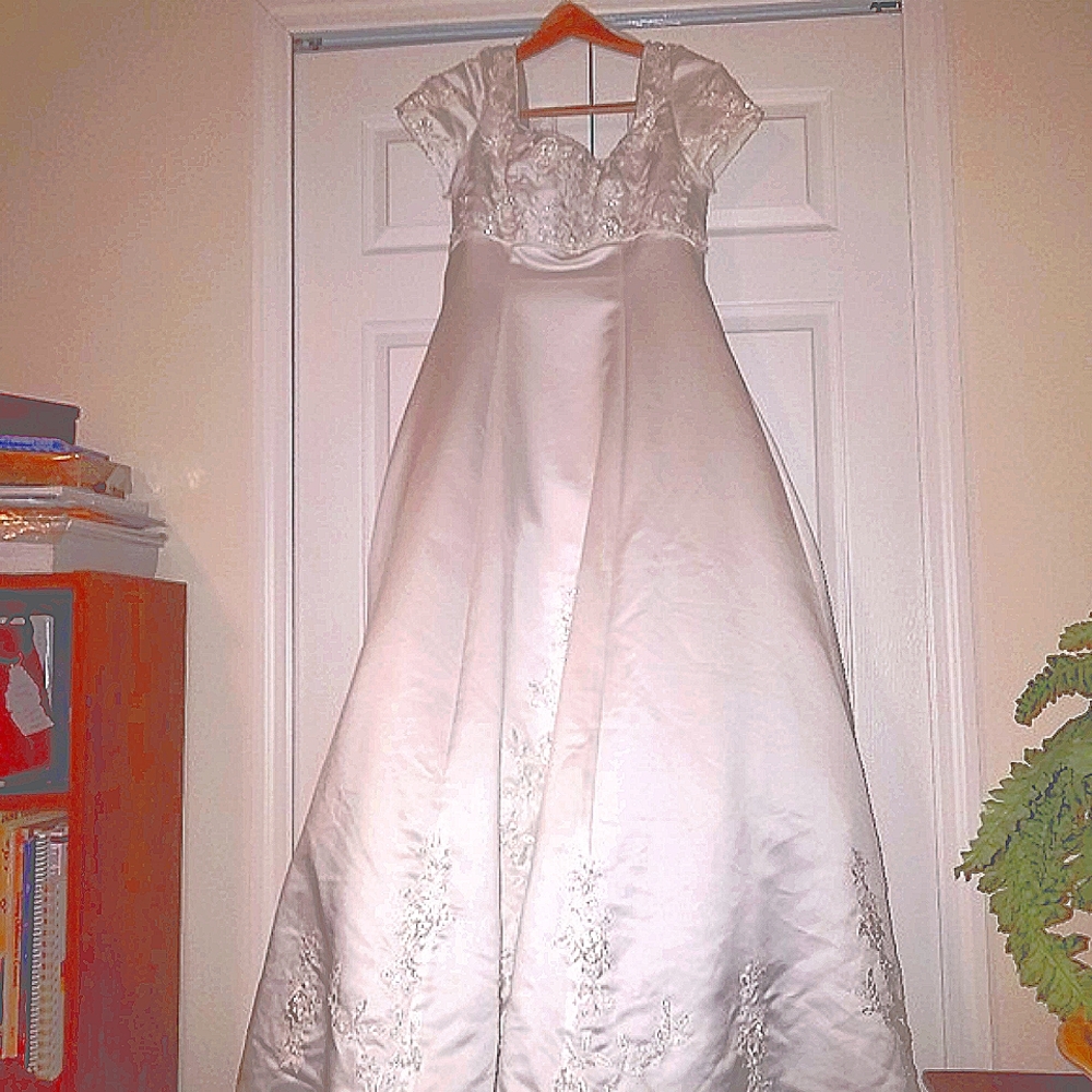 White Wedding dress